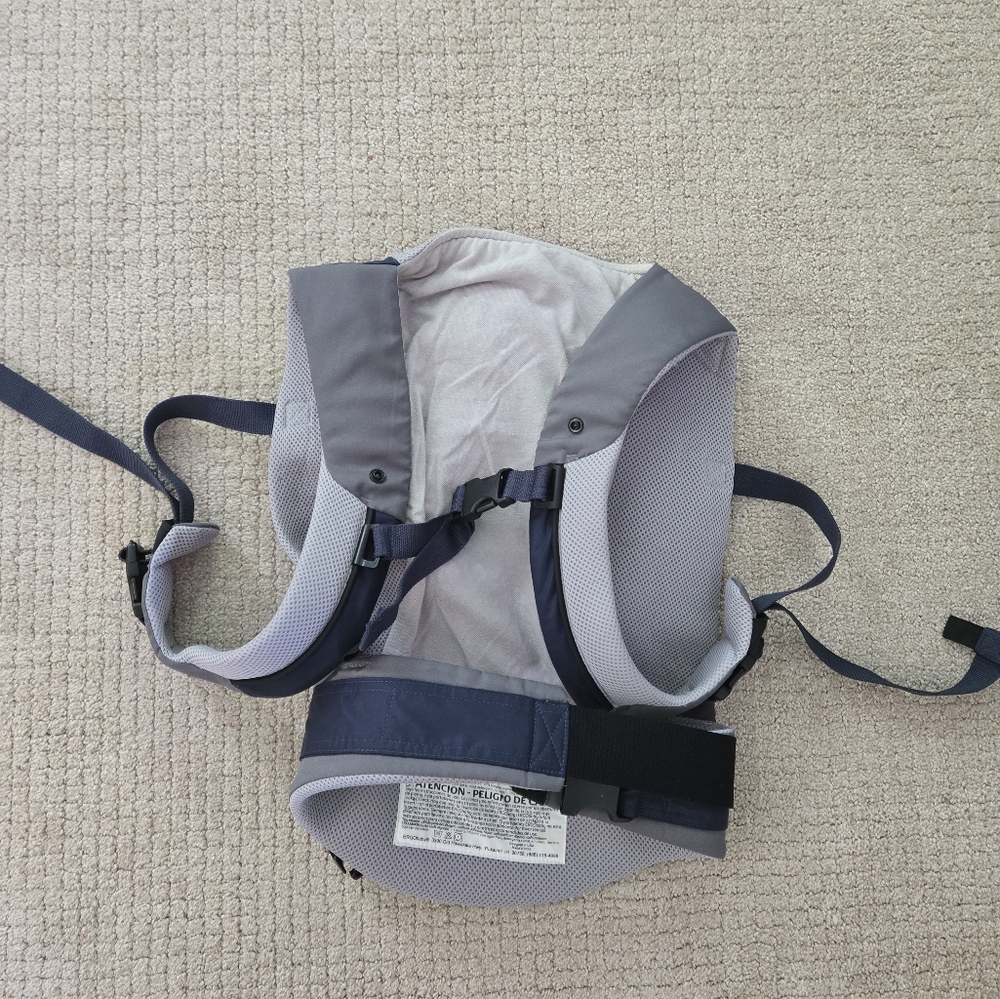 Ergobaby Preformance Carrier - Picture 5 of 7